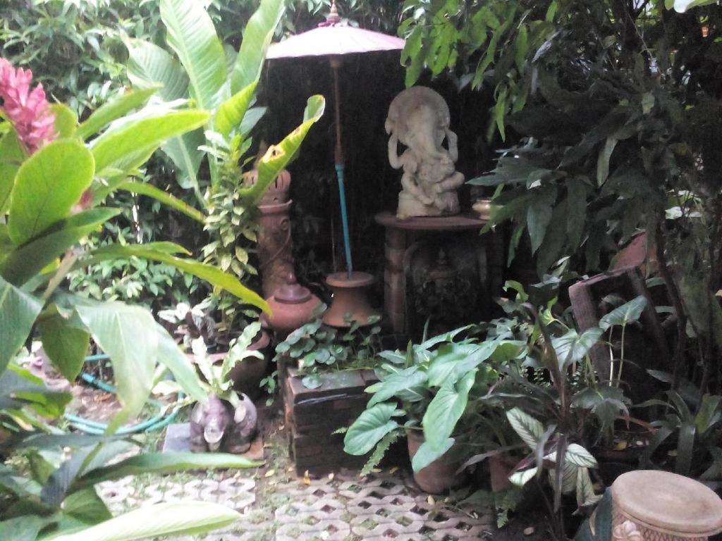 Hotel Baan Pim Chiang Mai Exterior foto