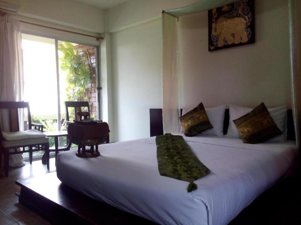 Hotel Baan Pim Chiang Mai Exterior foto